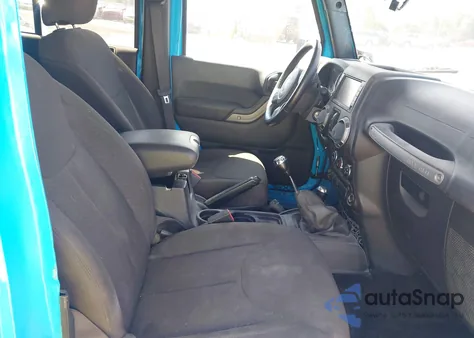 2017 Jeep Wrangler Unlimited Sport 4X4 из США, поврежденный, VIN 1C4BJWDG3HL703117